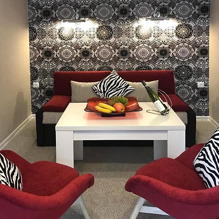 Penthouse Apartment In Hotel Eney Lwów Zewnętrze zdjęcie